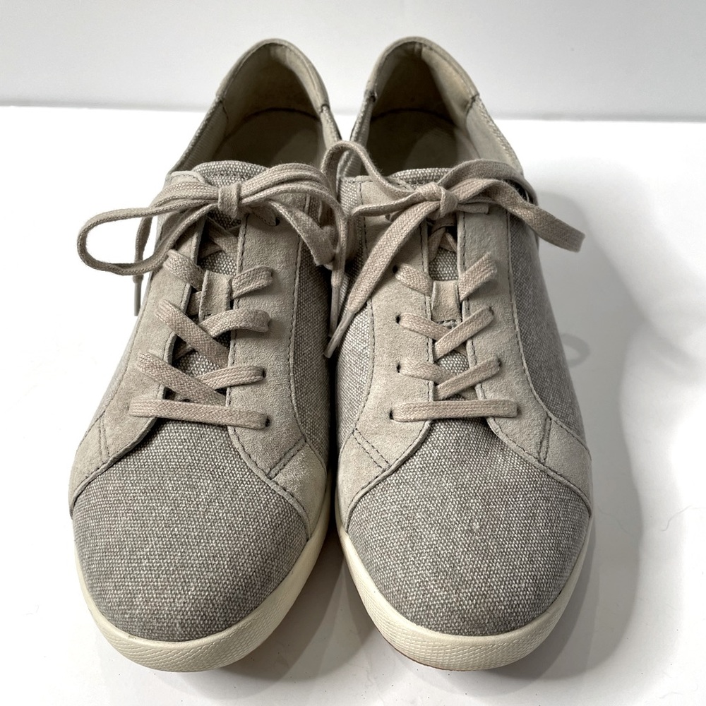 Dansko Women's Olisa | Stone Canvas | Size 40/ 9US - Picture 2 of 7